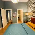 4 Seasons Signorile Apartament *